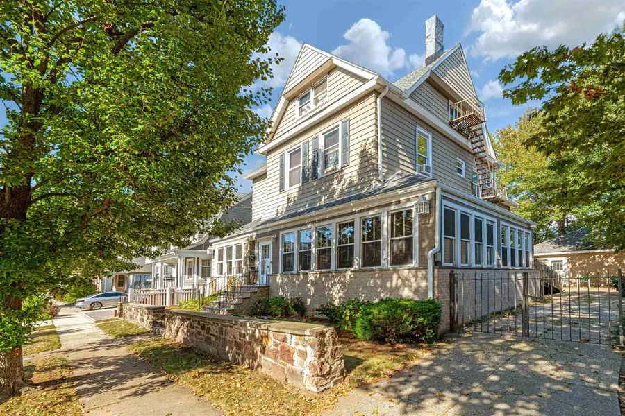 93 WEST 35TH ST, Bayonne, NJ 07002 - Image #2