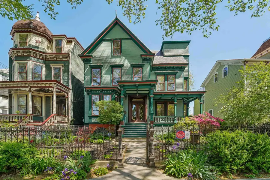 74 SHERMAN PL, Jersey City, NJ 07307 - Image #2