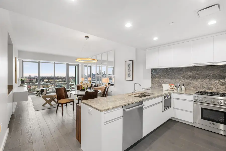 320 ADOLPHUS AVE #907, Cliffside Park, NJ 07010 - Image #2