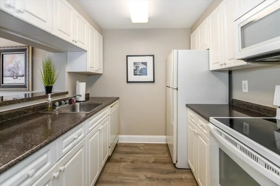 1 2ND ST #1705, Jersey City, NJ 07302 - Image #2