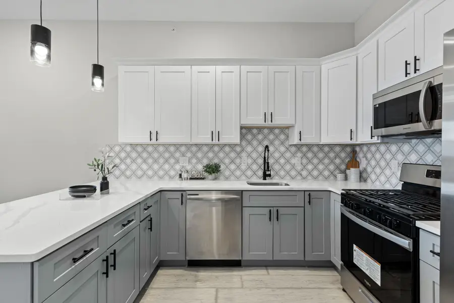 519 54TH ST #2C, West New York, NJ 07093 - Image #3