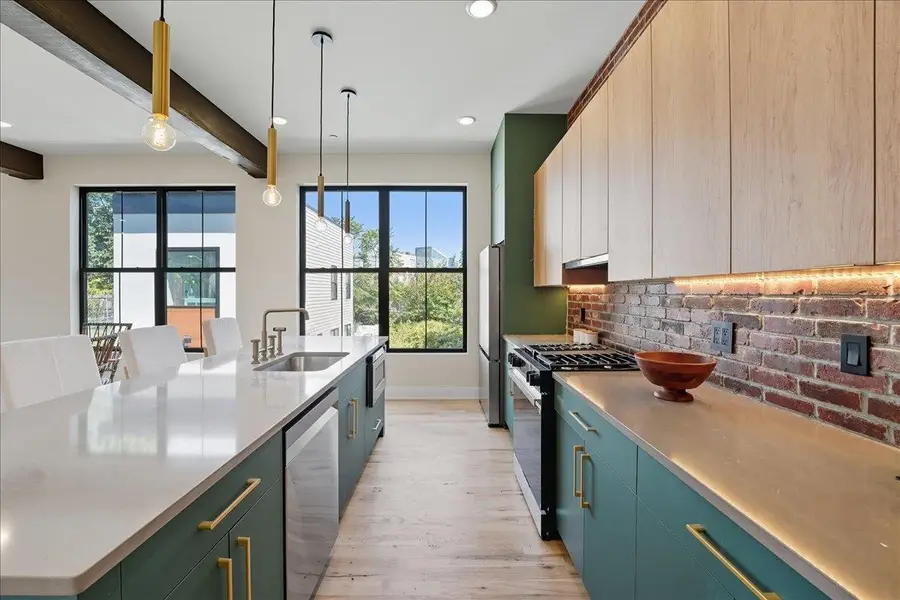 10 PRESCOTT ST #3, Jersey City, NJ 07304 - Image #2