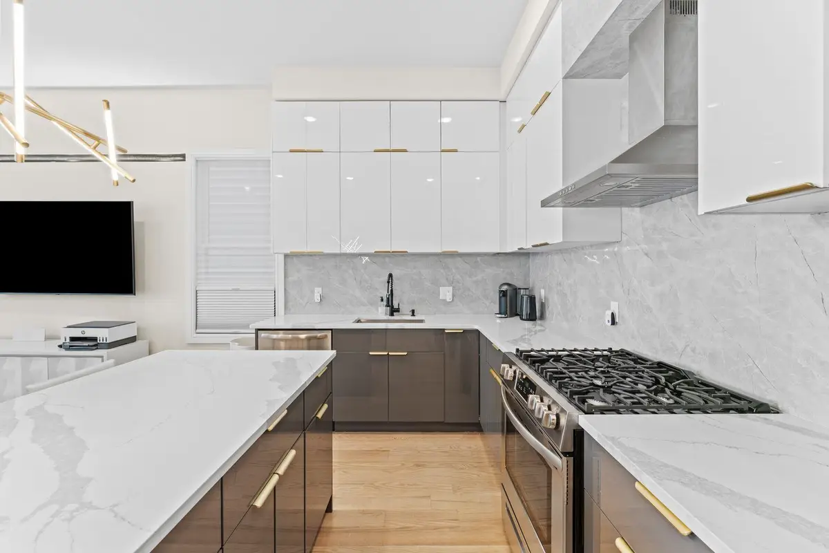 93 PEARSALL AVE #1-2, Jersey City, NJ 07305 - Image #1