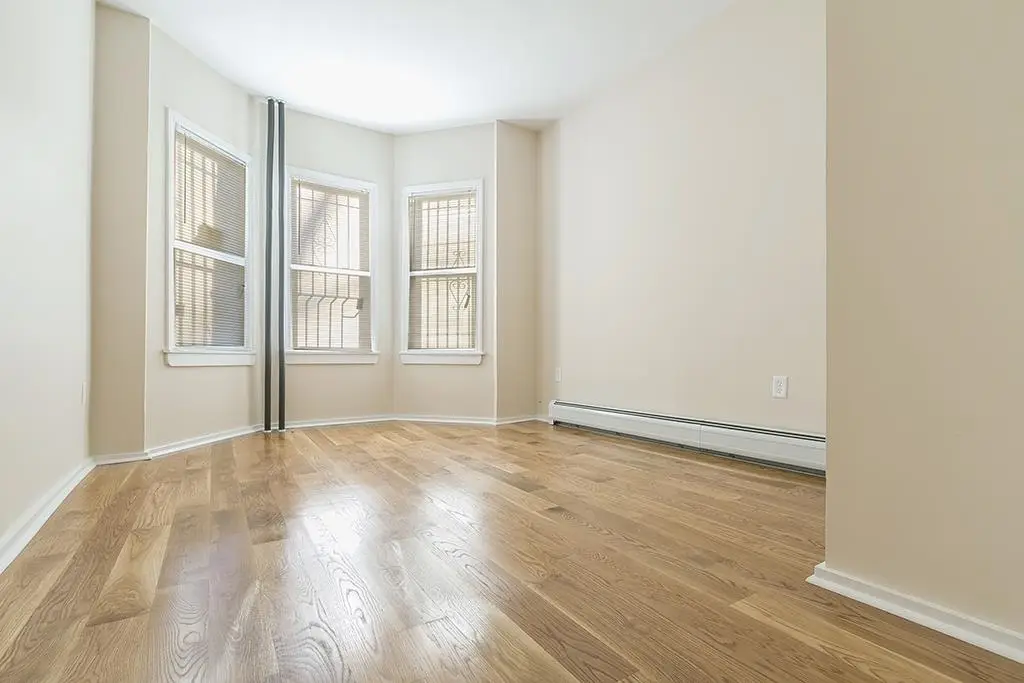 294 DUNCAN AVE, Jersey City, NJ 07306 - Image #1