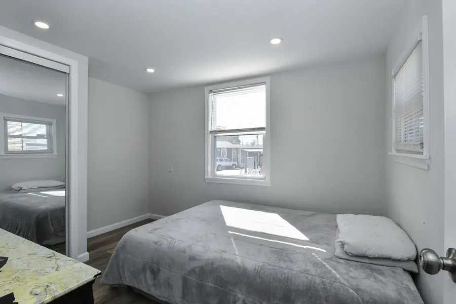 34 HELEN DR, Moonachie, NJ 07074 - Image #2