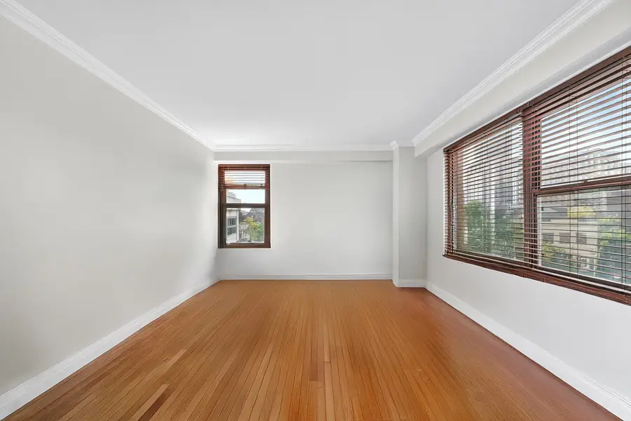 135 MONTGOMERY ST #4F, Jersey City, NJ 07302 - Image #3