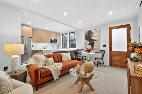 31 BAYVIEW AVE #3, JC, Bergen-Lafayett, NJ 07305