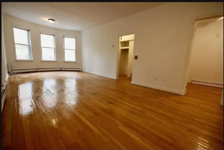 204 SHERMAN AVE, Jersey City, NJ 07307 - Image #3