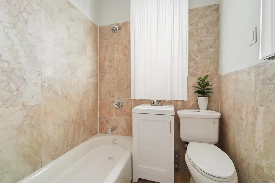 92 WARNER AVE, Jersey City, NJ 07305 - Image #3