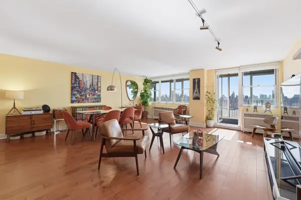 6040 BLVD EAST #32E, West New York, NJ 07093