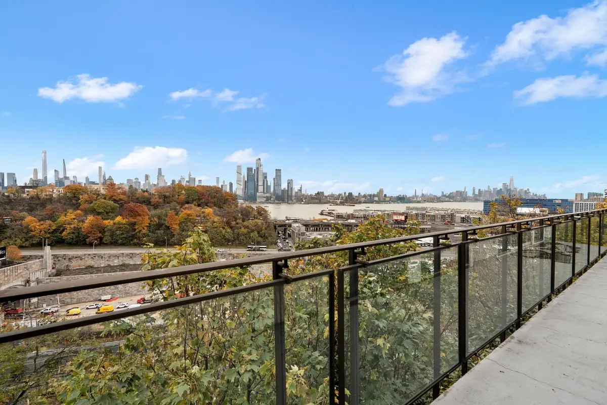 76 HACKENSACK PLANK RD, Weehawken, NJ 07086 - Image #1