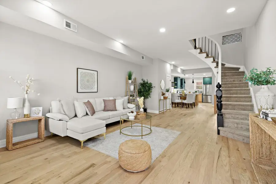 77 BOYD AVE, Jersey City, NJ 07304 - Image #2