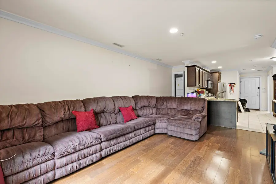 1625 PATERSON PLANK RD #9, Secaucus, NJ 07094 - Image #2