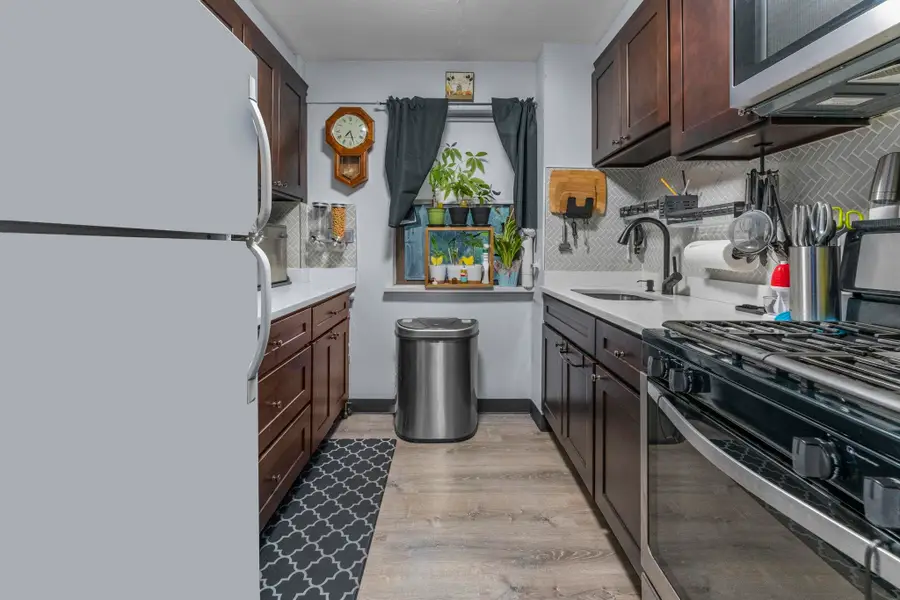 8811 BERGENLINE AVE #12, North Bergen, NJ 07047 - Image #2
