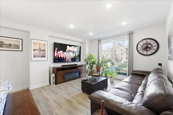 101 SHEARWATER CT EAST #28, JC, Greenville, NJ 07305