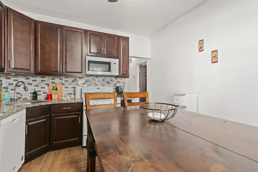 81 HUMPHREY AVE, Bayonne, NJ 07002 - Image #3