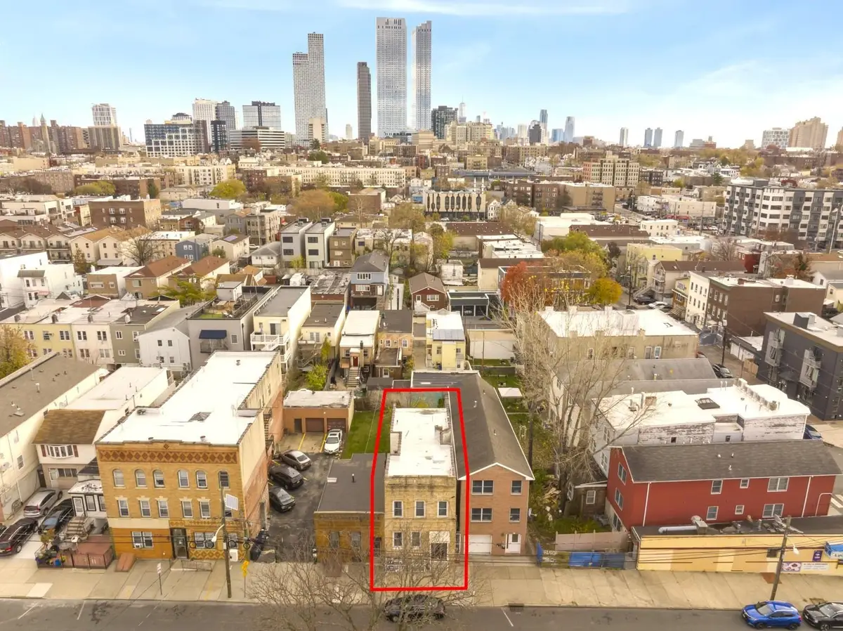 12 WRIGHT AVE, Jersey City, NJ 07306 - Image #1