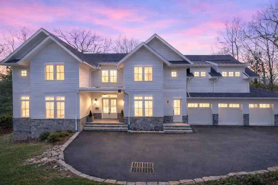 468 LYDECKER ST, Englewood, NJ 07631 - Image #2