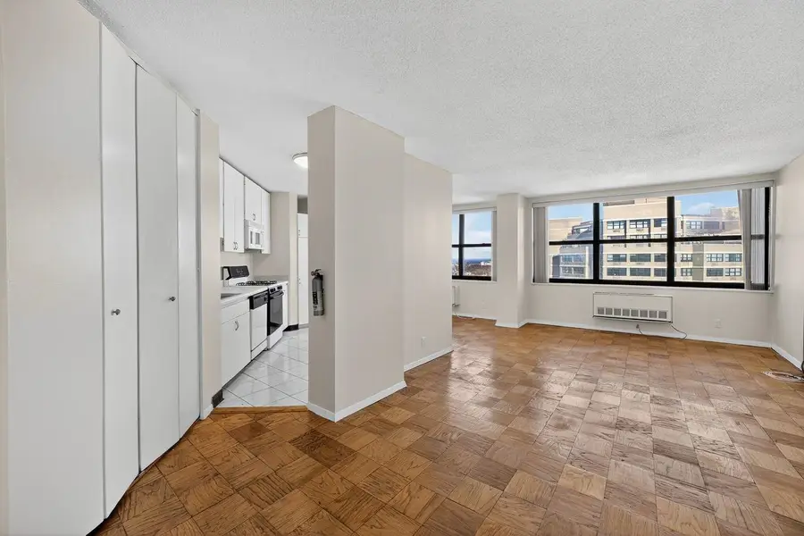 7002 BLVD EAST #42B, Guttenberg, NJ 07093 - Image #2