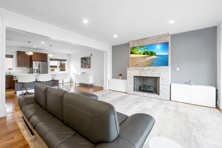 807 EDGEWOOD LANE #B, Fort Lee, NJ 07024 - Image #3