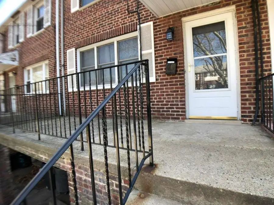 50 COLLEGE ST, Jersey City, NJ 07305 - Image #2