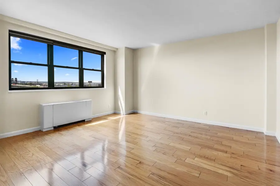 1225 KENNEDY BLVD #7C, Bayonne, NJ 07002 - Image #2