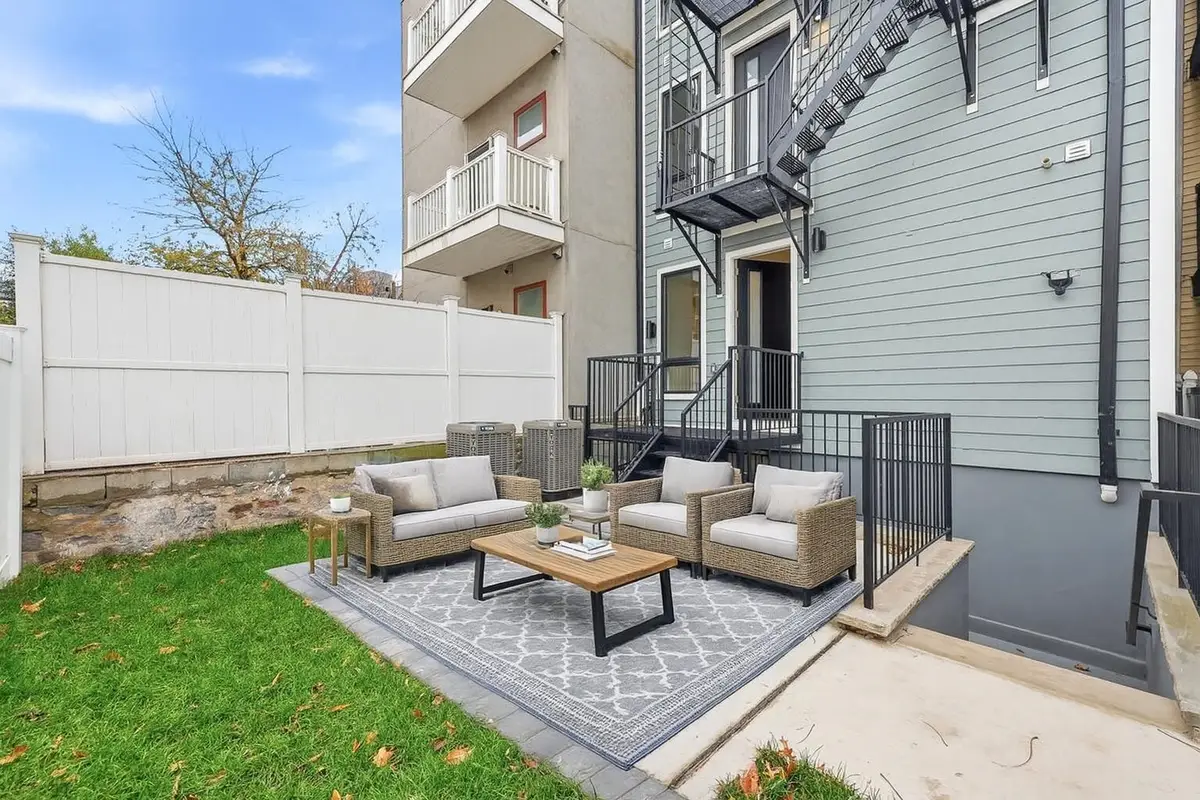 392 1ST ST #1, Jersey City, NJ 07302 - Image #1