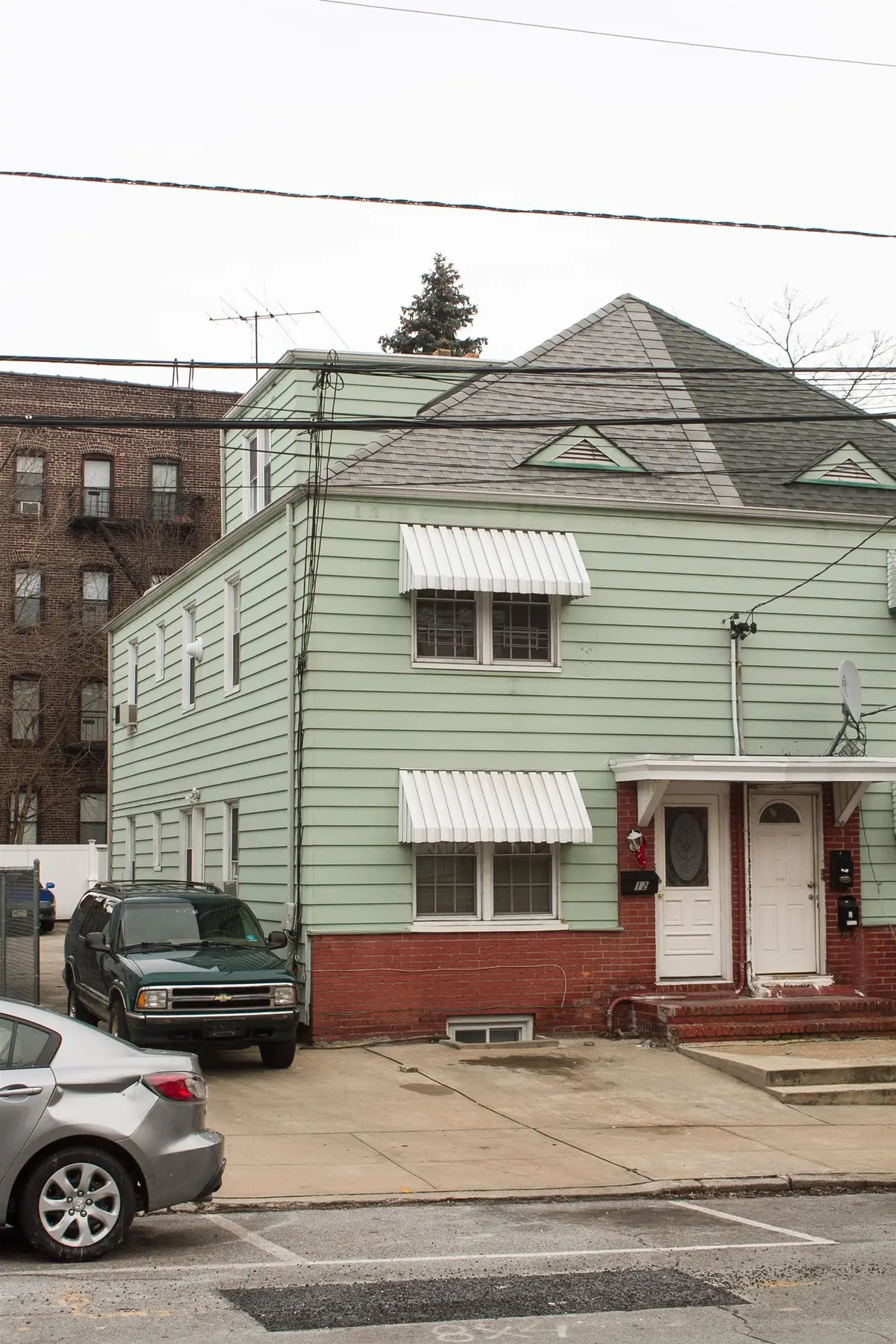 12 KELLY PARKWAY, Bayonne, NJ 07002 - Image #1