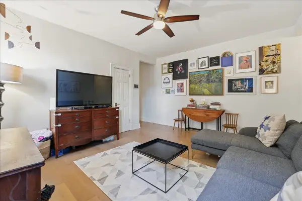 107 KENSINGTON AVE #204a, JC, Journal Square, NJ 07304