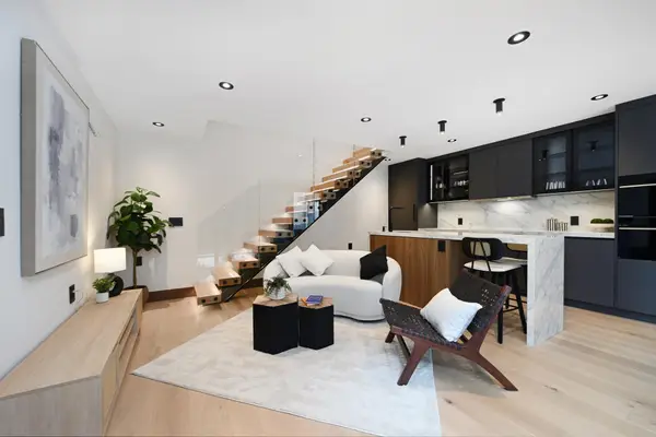 91 HANCOCK AVE #3, JC, Heights, NJ 07307