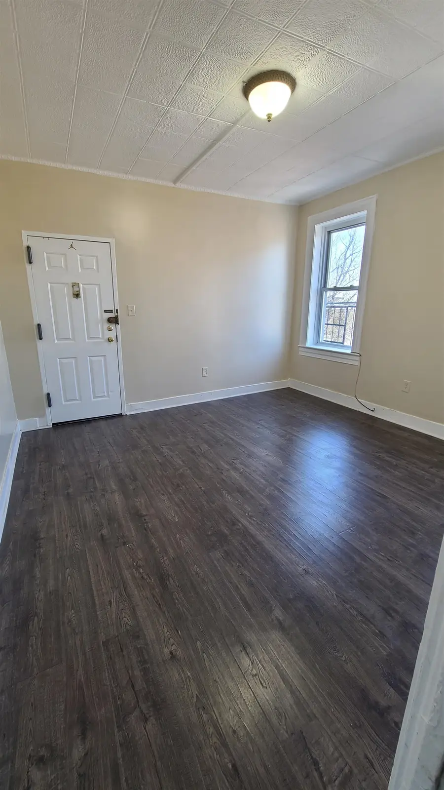 201 45TH ST #E8, Union City, NJ 07087 - Image #3