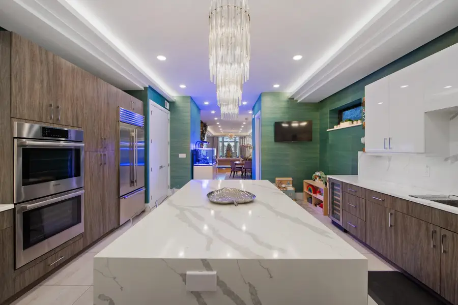 606 UNDERCLIFF AVE, Edgewater, NJ 07020 - Image #3