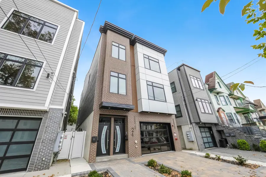 24 ROMAINE AVE #A1, Jersey City, NJ 07306 - Image #2
