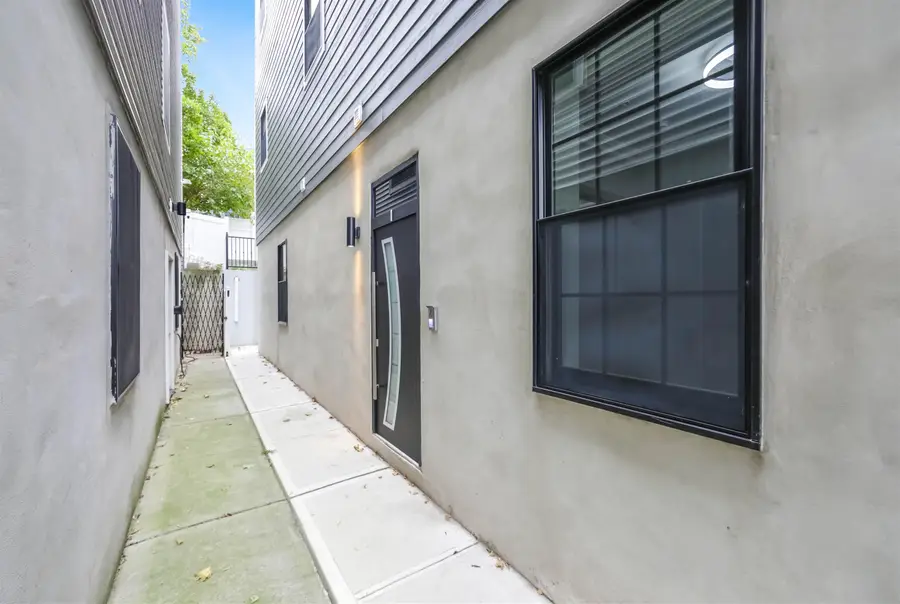 24 ROMAINE AVE #A1, Jersey City, NJ 07306 - Image #3