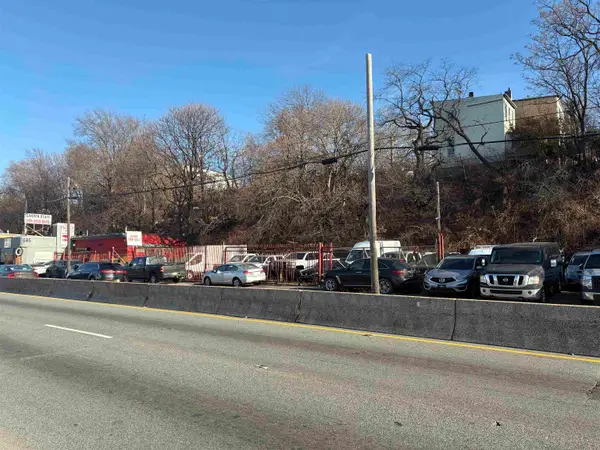 632-636 TONNELLE AVE, JC, Heights, NJ 07306