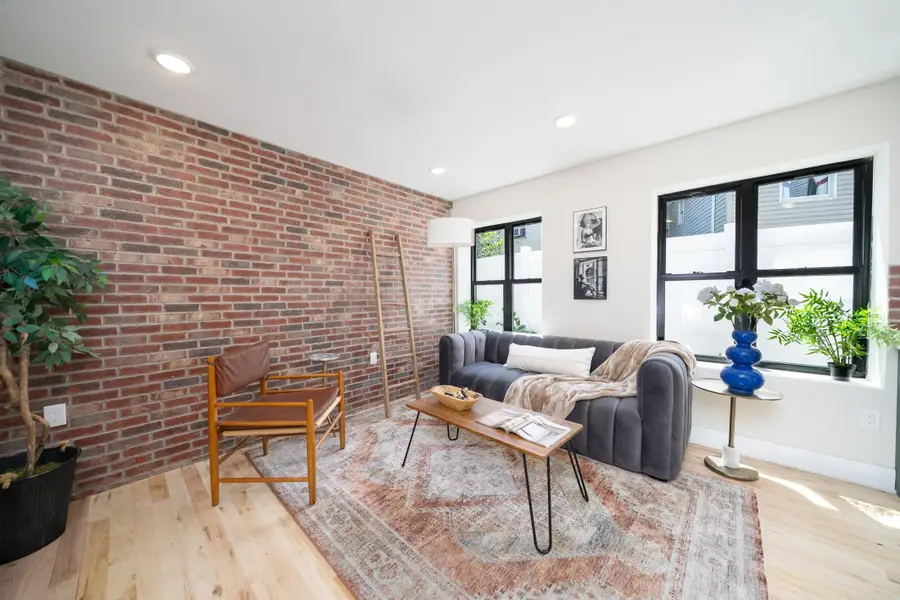 10 PRESCOTT ST #4, Jersey City, NJ 07304 - Image #3