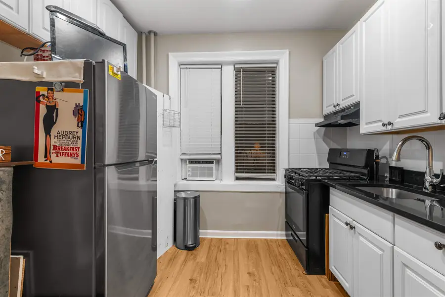 527-29 34TH ST #B4, Union City, NJ 07087 - Image #3