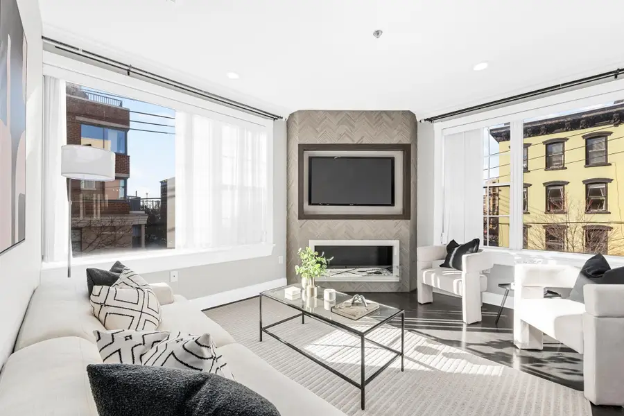 87 PARK AVE #B, Hoboken, NJ 07030 - Image #2