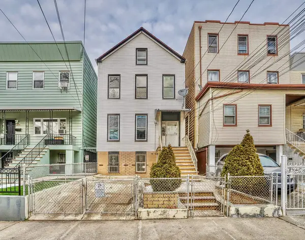 54 JEFFERSON AVE, JC, Heights, NJ 07306