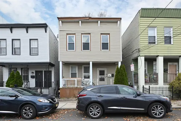 241 RANDOLPH AVE, JC, Bergen-Lafayett, NJ 07304