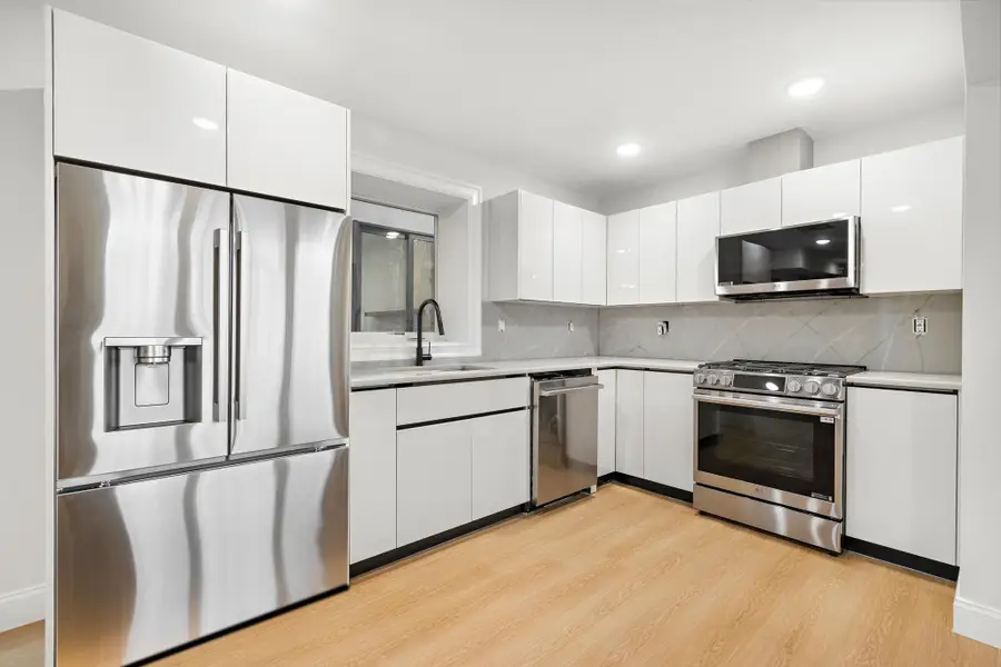 192 CAMBRIDGE AVE #5, Jersey City, NJ 07307 - Image #3
