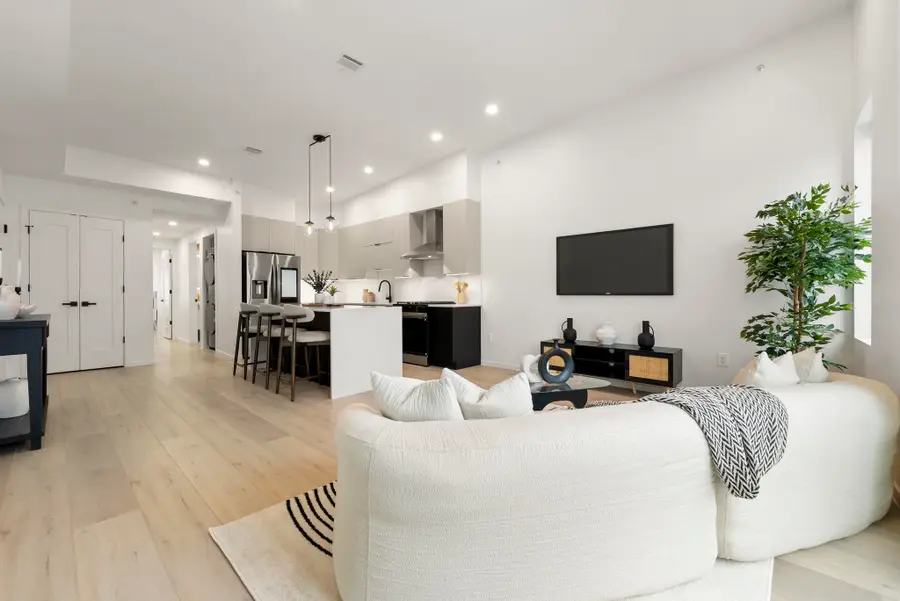 63 WEBSTER AVE #3, Jersey City, NJ 07307 - Image #3