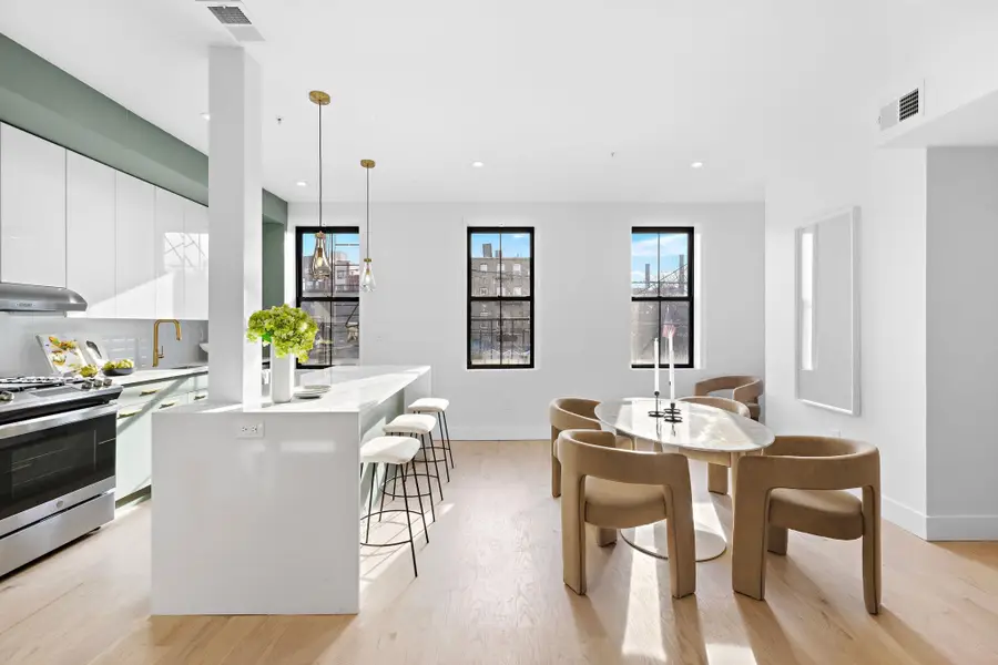 322 3RD ST #2, Jersey City, NJ 07302 - Image #2