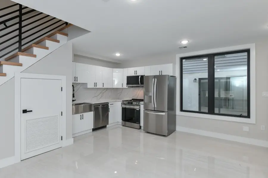 221 COLUMBIA AVE #3 (ADU), Jersey City, NJ 07307 - Image #3