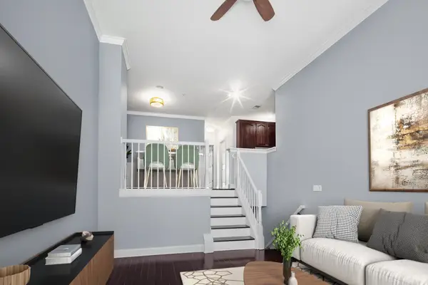 392 KINGSTON CT, West New York, NJ 07093