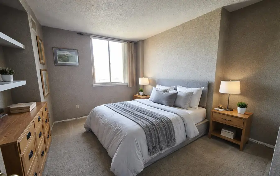 1527 HARMON COVE TOWER, Secaucus, NJ 07094 - Image #3