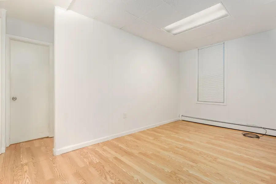 94 MALLORY AVE, Jersey City, NJ 07304 - Image #2