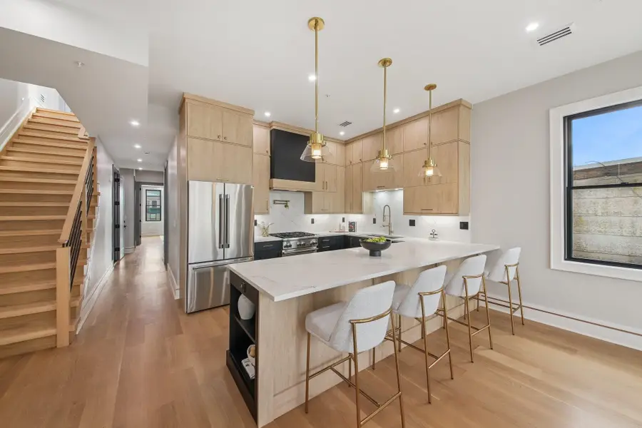 134 HANCOCK AVE #3, Jersey City, NJ 07307 - Image #3