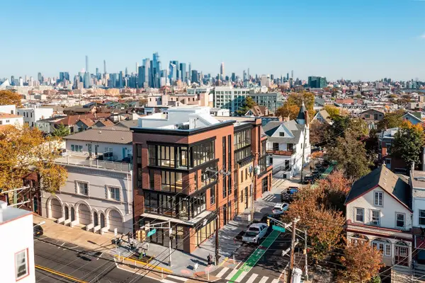 10 SOUTH ST #302, JC, Heights, NJ 07307