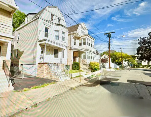 12 GARWOOD PL, Irvington, NJ 07111